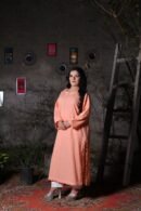 Scallop Edge Peach Chikankari Capri Suit