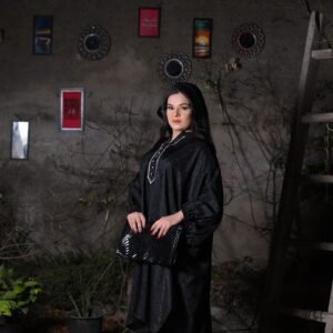 Black Jacquard Pattern Viscose Capri Suit