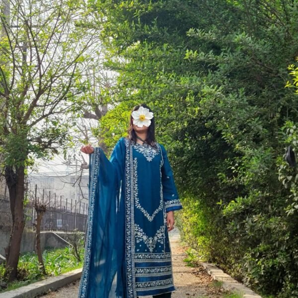 Zinc Embroidered Cotton Suit